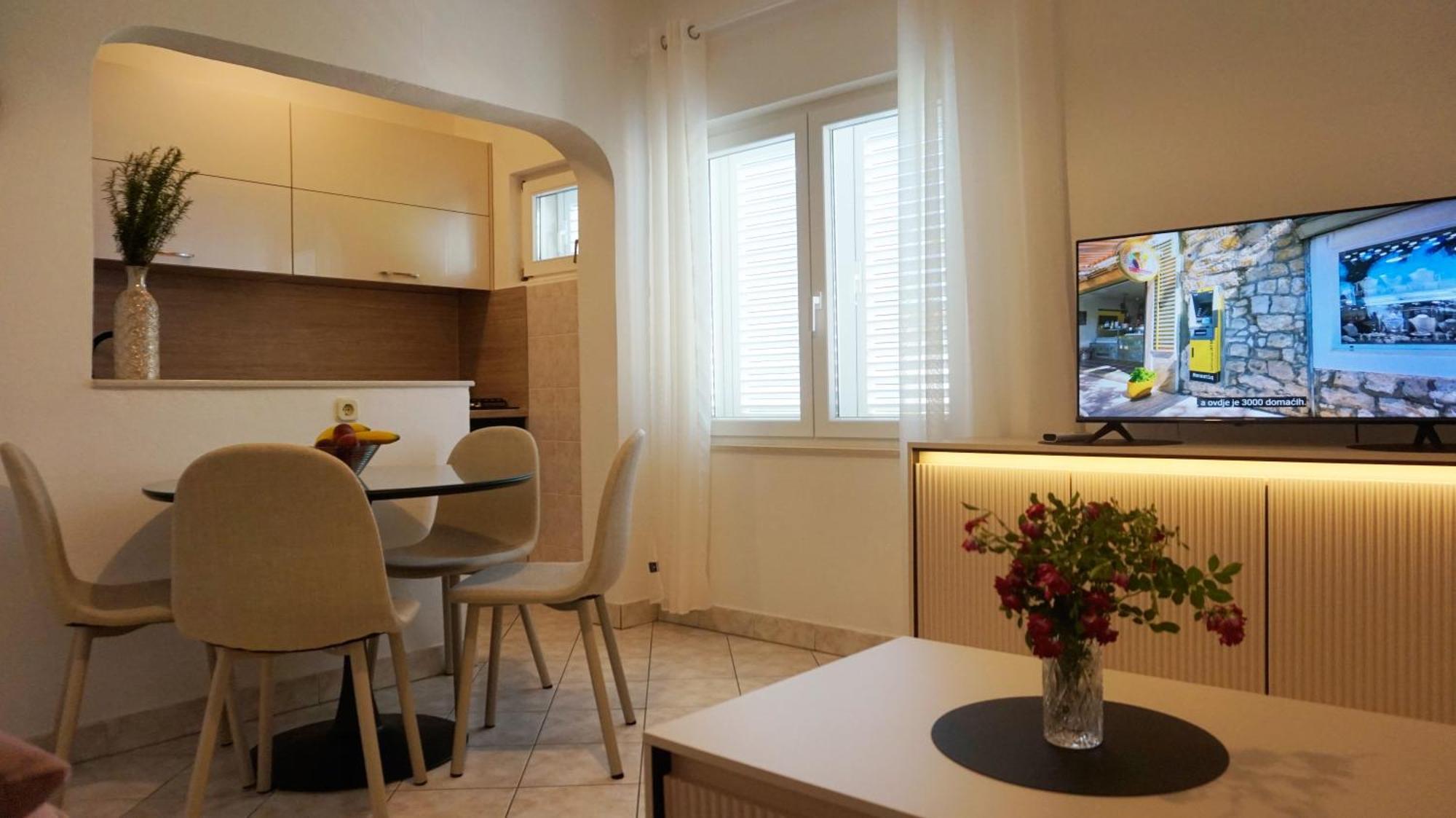 Apartment Krasna 巴什卡沃达 外观 照片