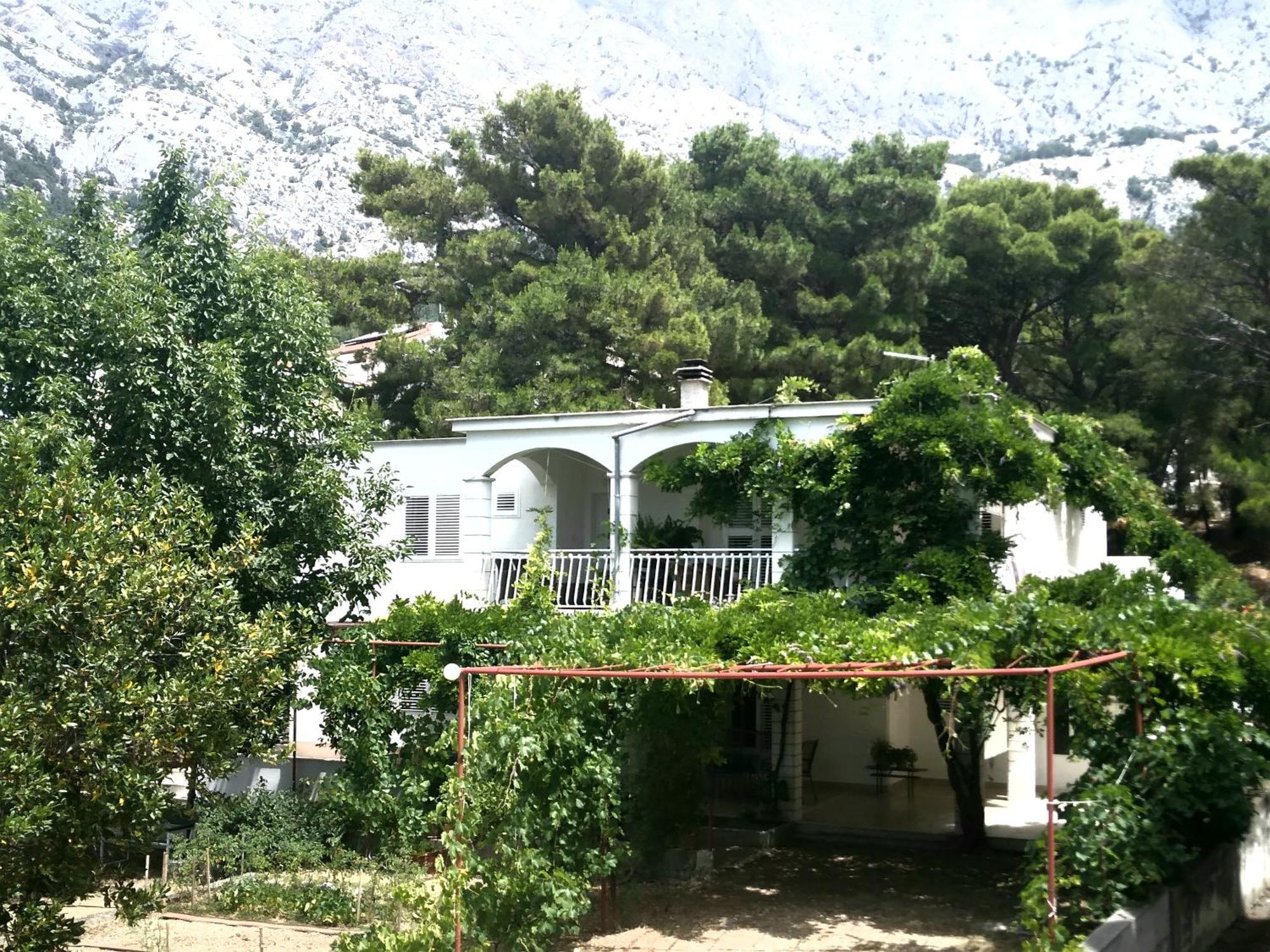 Apartment Krasna 巴什卡沃达 外观 照片
