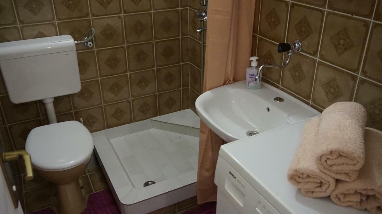 Apartment Krasna 巴什卡沃达 外观 照片